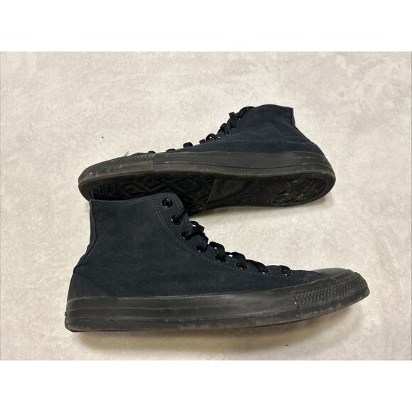 Converse All Star Mens Size 9.5 Chuck Taylor Triple Black High Top M3310 - Picture 6 of 8